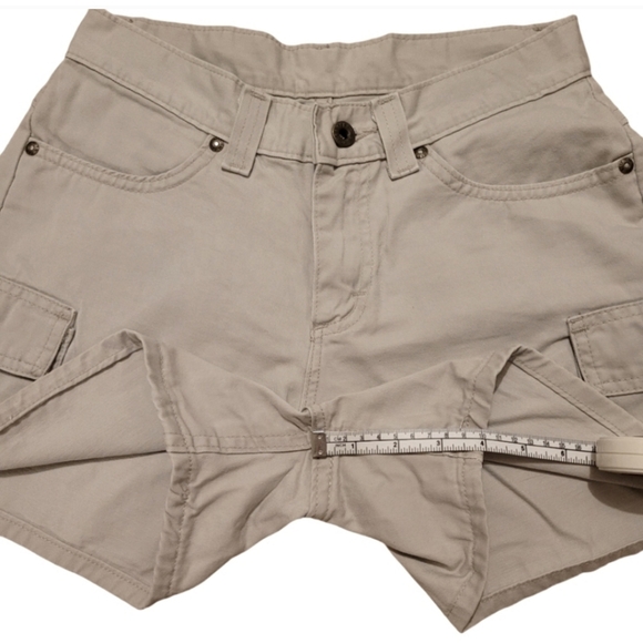 Vintage Lee Dungarees Can't Bust 'em Shorts, Size 5 | Khaki Fitted Cargo Shorts - Picture 8 of 8